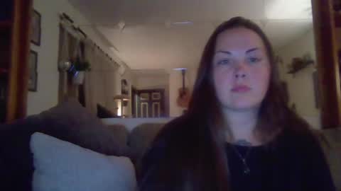 Daisy online show from 06-27-26, 02:38