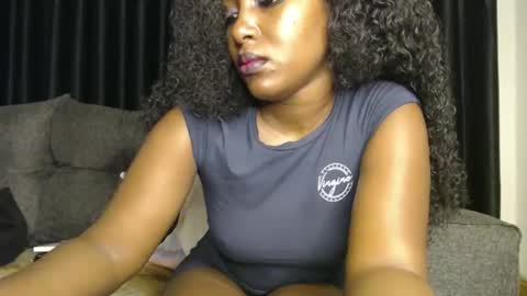 Snapshot of darktanqueen chatting on 03-04-26, 03:23 darktanqueen online show from 03-04-26, 03:23