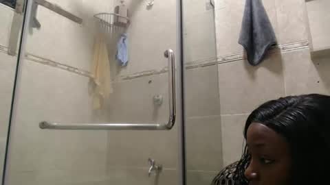 Snapshot of darktanqueen chatting on 04-01-26, 03:18 darktanqueen online show from 04-01-26, 03:18