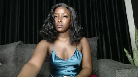 Snapshot of darktanqueen chatting on 04-02-26, 02:53 darktanqueen online show from 04-02-26, 02:53