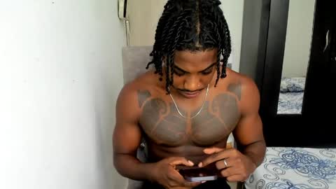 Snapshot of darktemp_ chatting on 05-02-26, 11:59 Darktemp online show from 05-02-26, 11:59