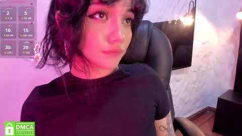 Snapshot of darky_doll chatting on 04-10-26, 12:38 Darky Doll online show from 04-10-26, 12:38