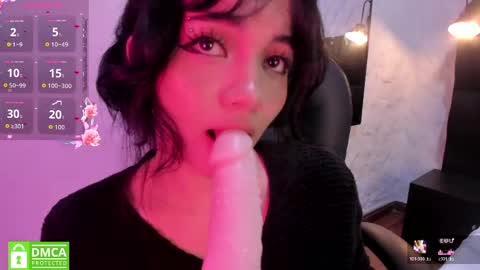 Snapshot of darky_doll chatting on 04-17-26, 01:30 Darky Doll online show from 04-17-26, 01:30