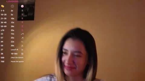 Snapshot of darlabelle chatting on 03-21-26, 08:19 Belle online show from 03-21-26, 08:19