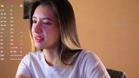 Snapshot of darlabelle chatting on 04-01-26, 03:18 Belle online show from 04-01-26, 03:18