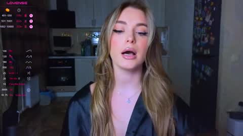 Snapshot of darlina_ryan chatting on 02-26-26, 03:33 Darlina online show from 02-26-26, 03:33