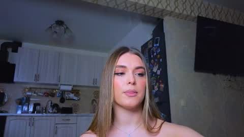 Snapshot of darlina_ryan chatting on 03-04-26, 01:50 Darlina online show from 03-04-26, 01:50