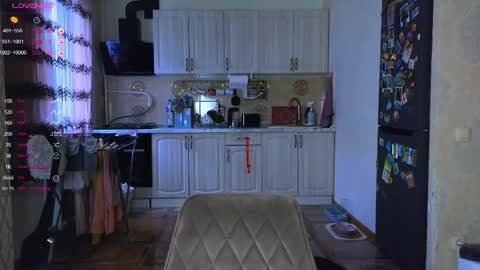 Darlina online show from 05-03-26, 02:01