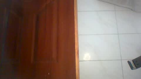 Snapshot of darling_dreamer2 chatting on 08-07-26, 02:46 darling_dreamer2 online show from 08-07-26, 02:46