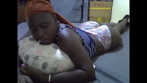 darling_ella online show from 10-31-25, 08:32