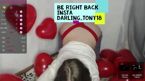 Snapshot of darling_tony18 chatting on 05-23-26, 09:52 darling_tony18 online show from 05-23-26, 09:52