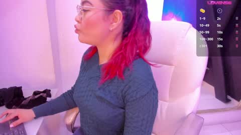Darling online show from 12-26-24, 02:27