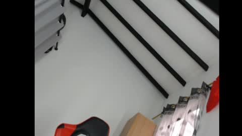 Snapshot of darlingbigcoc_23 chatting on 05-14-26, 01:40 darling online show from 05-14-26, 01:40