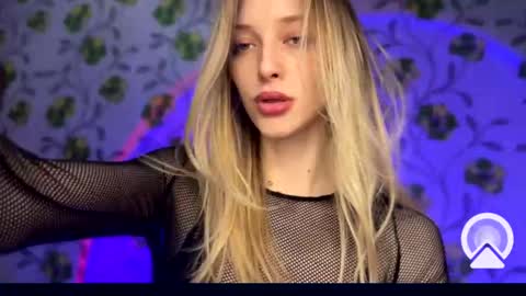 D online show from 12-14-25, 03:39