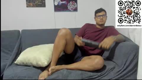 Darren lemus online show from 10-30-25, 03:52