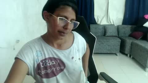 Darsha online show from 06-22-26, 01:41