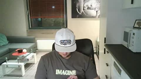 Dario online show from 01-17-26, 04:11