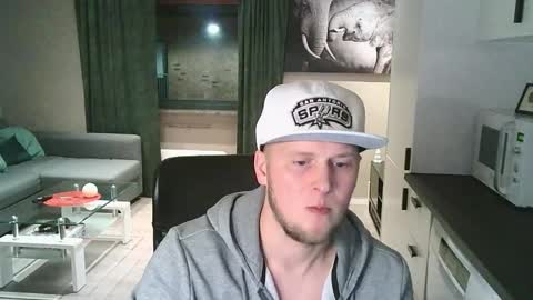 Dario online show from 02-06-26, 07:39