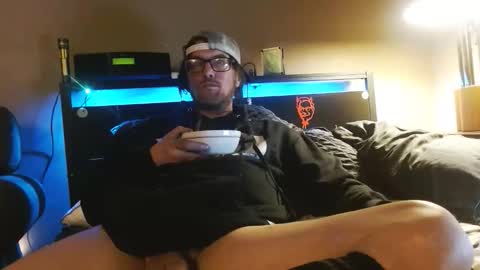 Snapshot of darth_fetish chatting on 03-31-26, 06:25 darth_fetish online show from 03-31-26, 06:25