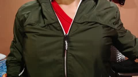 Snapshot of darwin_x chatting on 11-08-25, 02:17 darwin_x online show from 11-08-25, 02:17