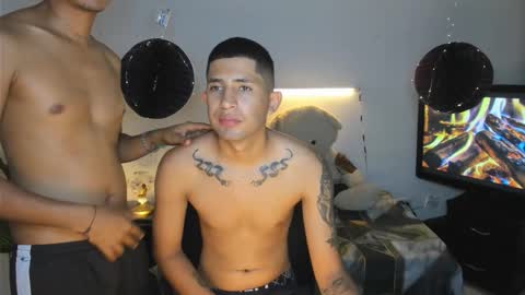 Snapshot of darwinandbrayan chatting on 03-16-26, 03:34 darwinandbrayan online show from 03-16-26, 03:34