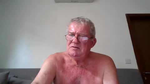 darwincock online show from 06-25-26, 03:39