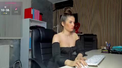 Snapshot of daryastars chatting on 07-31-26, 05:56 Darya online show from 07-31-26, 05:56