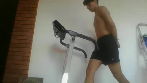 Snapshot of daryof chatting on 12-03-24, 12:59 Daryo Franco online show from 12-03-24, 12:59