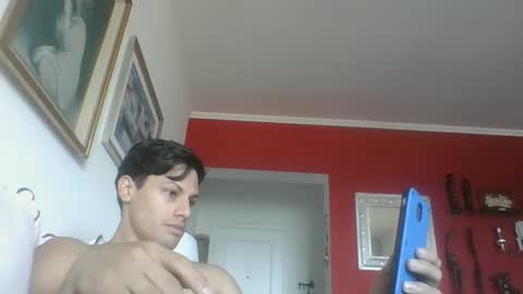 Snapshot of daryof chatting on 12-04-24, 12:58 Daryo Franco online show from 12-04-24, 12:58