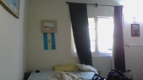Snapshot of daryof chatting on 02-02-25, 04:22 Daryo Franco online show from 02-02-25, 04:22