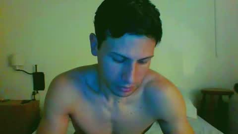 Snapshot of daryof chatting on 08-03-26, 12:20 Daryo Franco online show from 08-03-26, 12:20