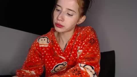 Dafne online show from 06-11-26, 02:33