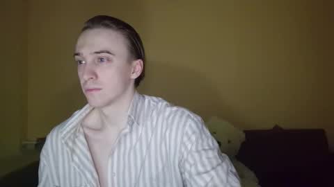 Snapshot of datalian chatting on 11-23-25, 07:41 datalian online show from 11-23-25, 07:41