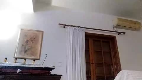 dutty boi online show from 10-10-25, 08:19