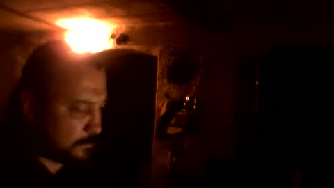 Snapshot of davaronger chatting on 10-10-25, 08:19 Dave online show from 10-10-25, 08:19