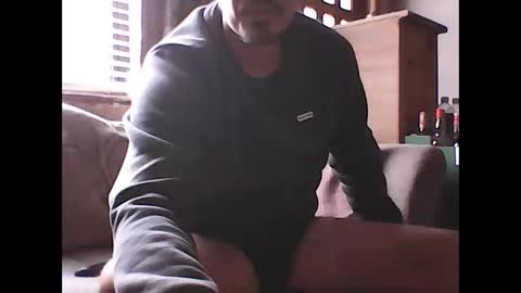 dave09811 online show from 10-04-25, 11:08