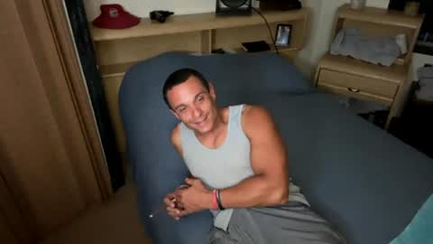 Snapshot of dave875126 chatting on 06-14-26, 02:24 dave875126 online show from 06-14-26, 02:24