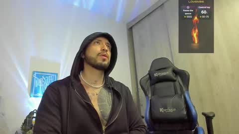 DAVE MAX online show from 10-12-25, 02:32