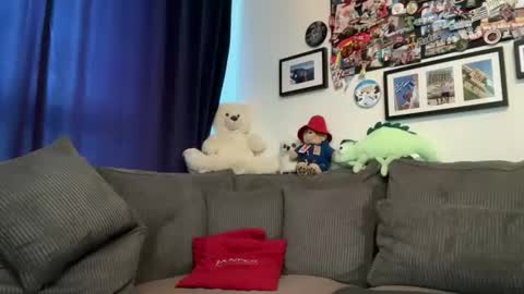 DaveAndBen online show from 10-04-25, 10:35