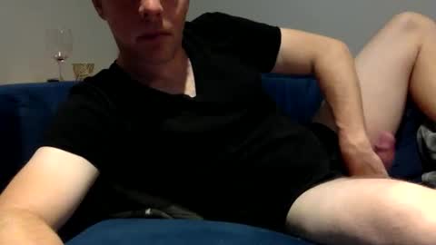 daveb709709709 online show from 10-01-25, 02:28