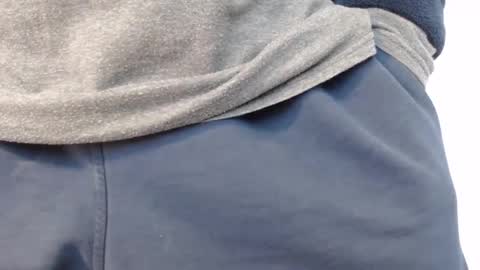 Snapshot of davebuck chatting on 12-12-24, 08:21 Dave online show from 12-12-24, 08:21