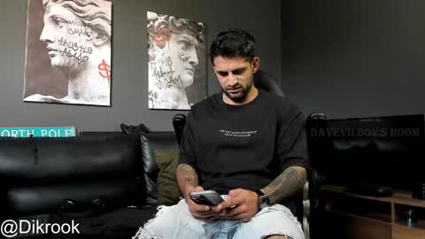 Daves online show from 12-03-24, 02:49