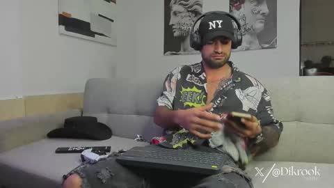 Daves online show from 09-28-25, 03:06