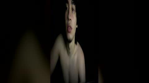 Snapshot of david0502y chatting on 06-18-26, 07:19 david0502y online show from 06-18-26, 07:19