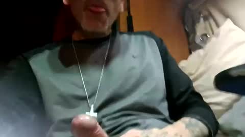 Snapshot of david3031438 chatting on 01-05-25, 12:21 David1438 online show from 01-05-25, 12:21