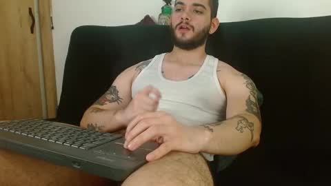 Snapshot of david_franco1 chatting on 09-19-25, 10:21 Twitter davidsanctum online show from 09-19-25, 10:21