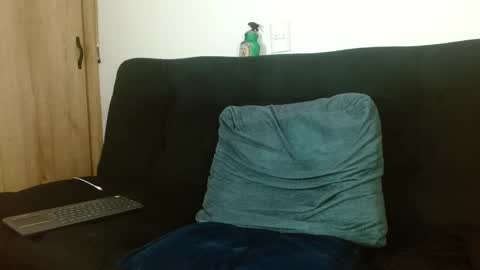 Snapshot of david_franco1 chatting on 10-09-25, 10:08 Twitter davidsanctum online show from 10-09-25, 10:08