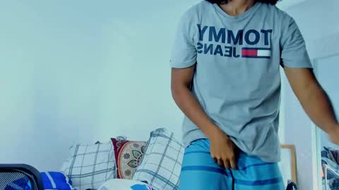 Hey im David that loves to explore and speak their fantasies. Very open talktative and nice. Feel free to chat with me online show from 10-07-25, 12:30