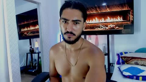 Hey im David that loves to explore and speak their fantasies. Very open talktative and nice. Feel free to chat with me online show from 05-12-26, 10:56