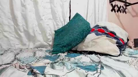 Snapshot of david_latin666_ chatting on 02-20-26, 12:29 David online show from 02-20-26, 12:29